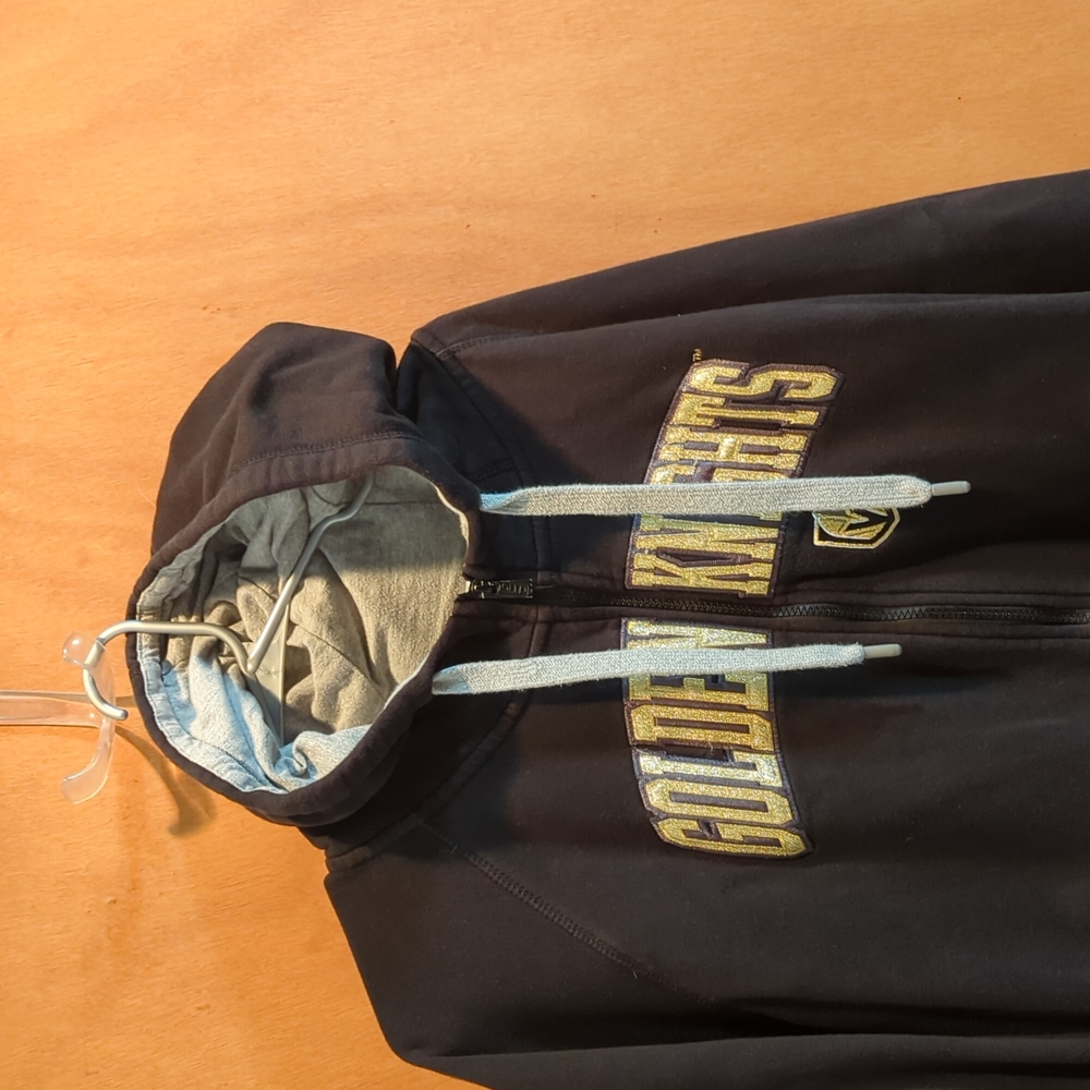Golden Knights hockey hoodie (Large)